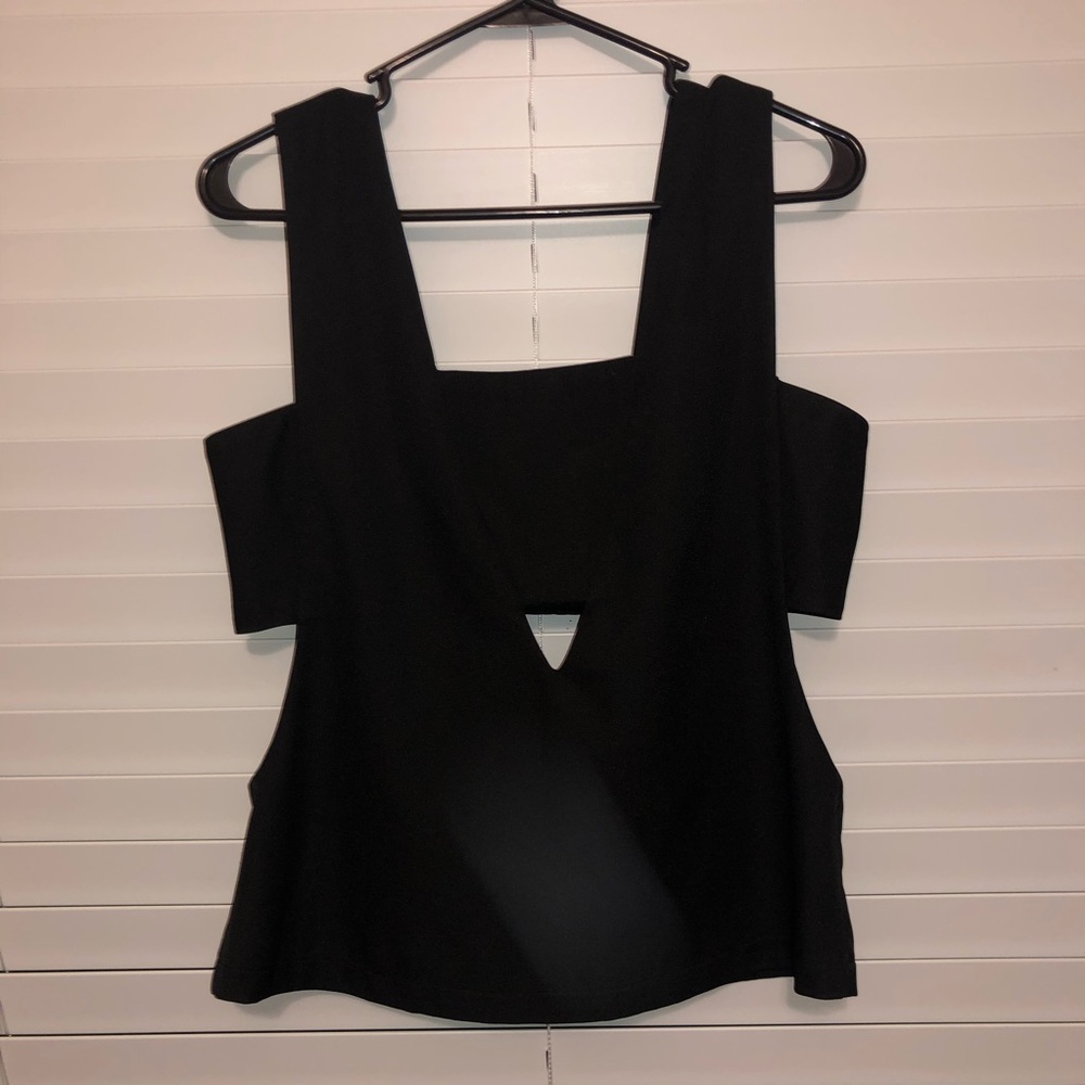 Black cutout top